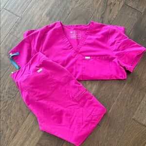 Figs Hot Pink V-Neck Scrub Top and Cargo Pants